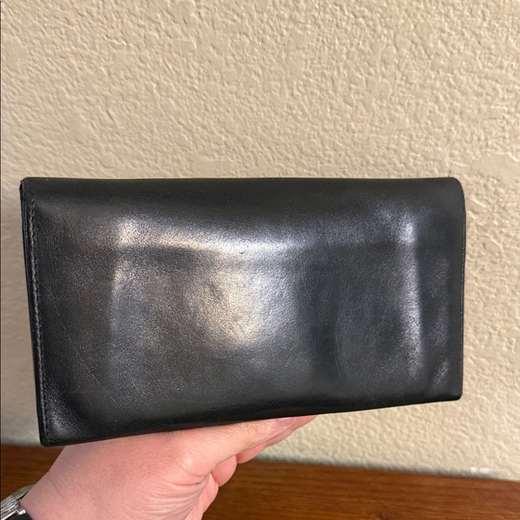 Salvatore Ferragamo Leather Continental Wallet - Picture 5 of 16